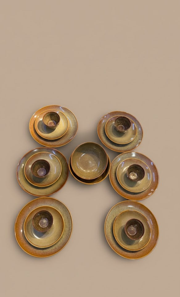 20-Piece Ceramic Dining Set | Full Plates, Quater Plates & Bowls | Rustic Glazed Dinnerware Collection