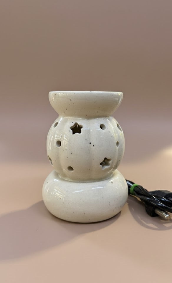 Ceramic Electric Oil Diffuser | Floral Cutwork Aroma Burner For Home & Spa