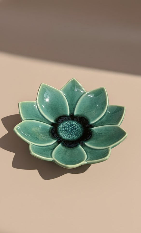 Handcrafted Flower-Shaped Ceramic Snack Platter | Elegant Serving Plate For Snacks, Sweets & starters