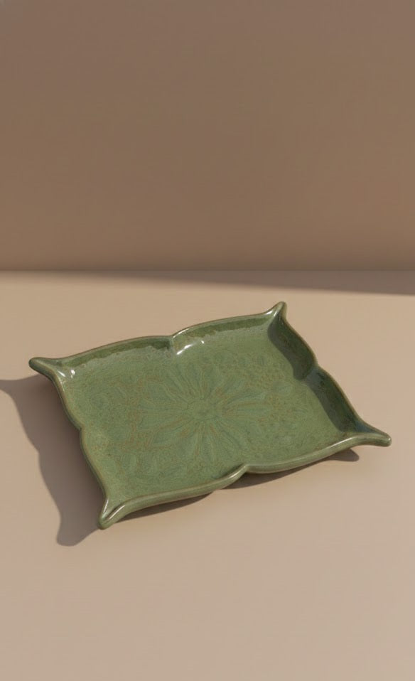 Handcrafted Leaf-Shaped Ceramic Snack Platter | Elegant Serving Tray For Snacks, Dry fruits & Starters